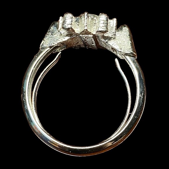 Vtg 1974 Avon Ring Starsong Clear Blue Rhinestones Silvertone Medium w Box - Picture 3 of 8